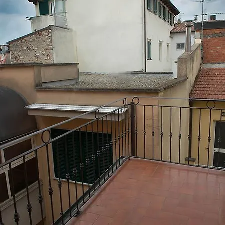 Pardini's Appartement *